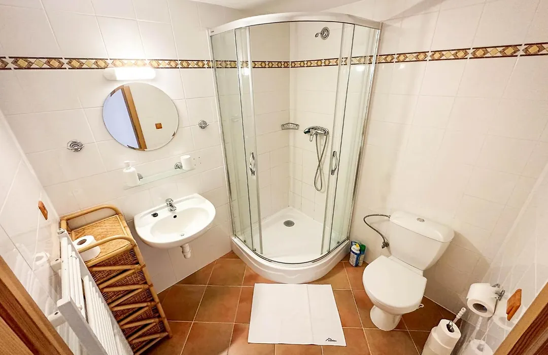 Horsky Hotel Kolinska Bouda-1