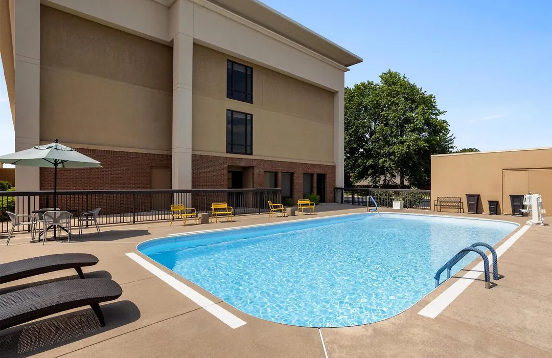 Hampton Inn Springfield-South-1
