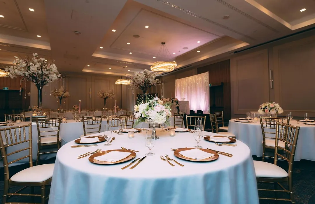 Delta Hotels By Marriott Thunder Bay-1