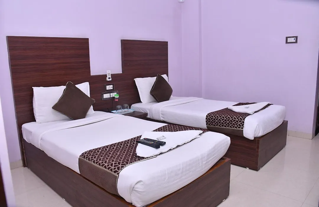 Hotel Sai Guest House-1