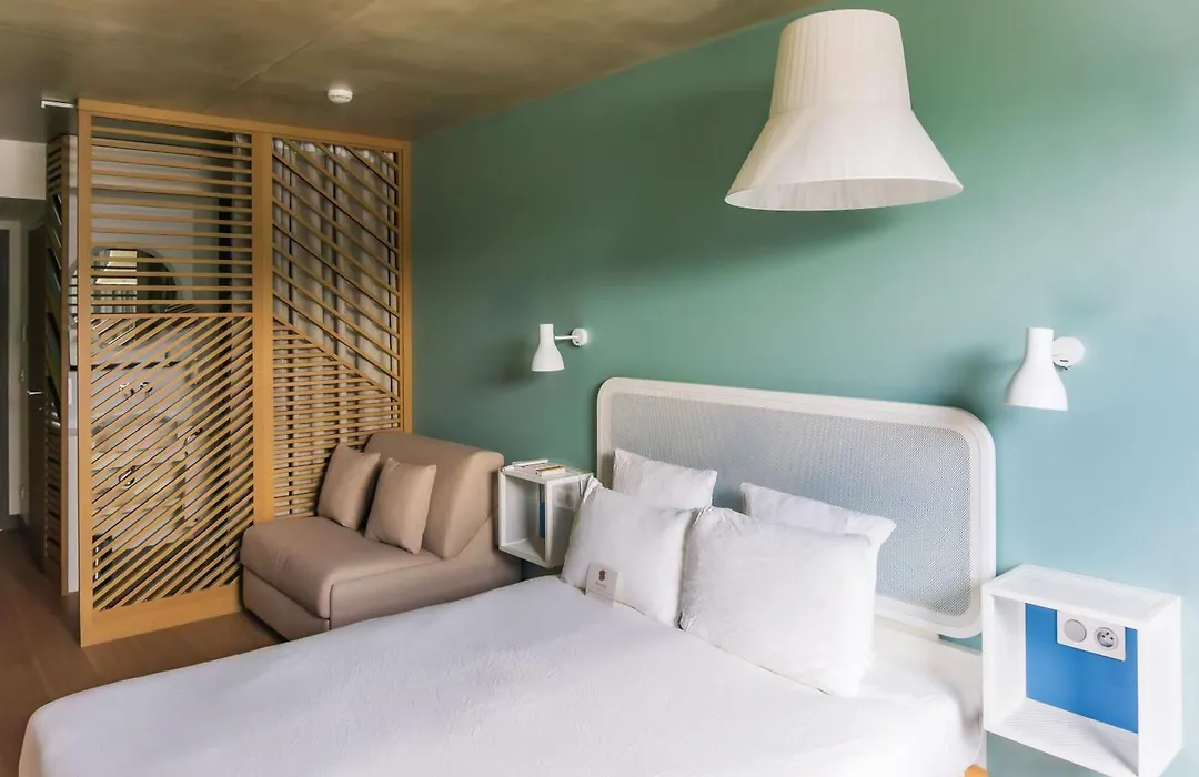 Okko Hotels Paris Gare De L'Est-1