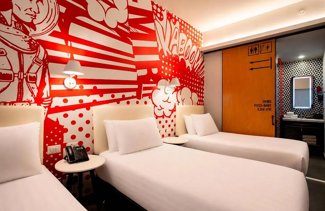 Radisson RED Miraflores-1