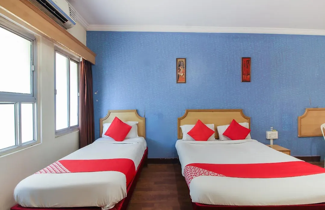 Hotel O Luxury Villas Near Begumpet Airport-1