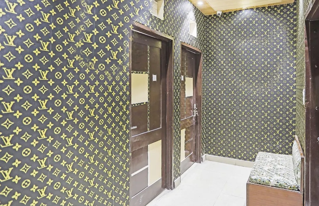Hotel O Kashish Residency Near Model Town Metro Station-1