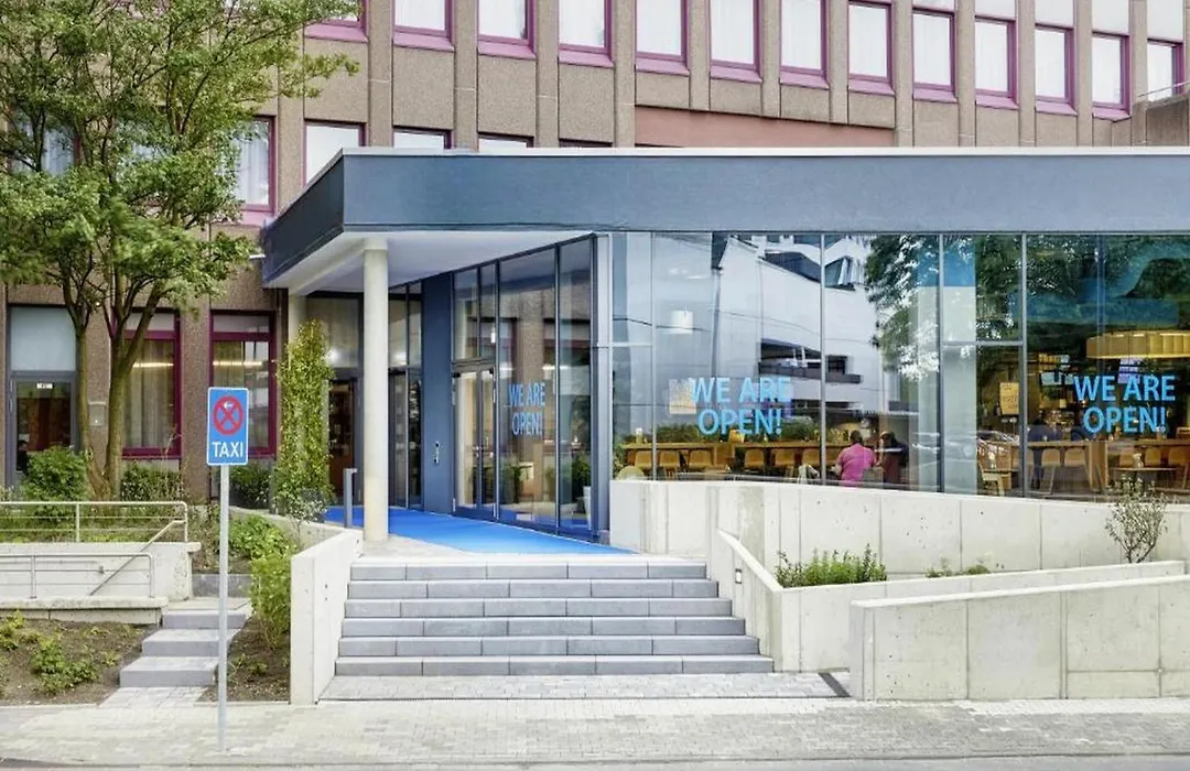 Sunday Hotel Duesseldorf Seestern-1