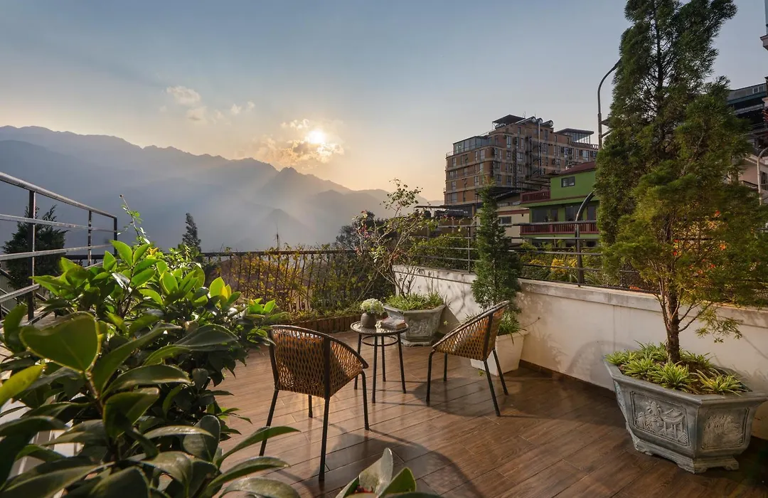 Delasol Sapa - Central Boutique Hotel-1