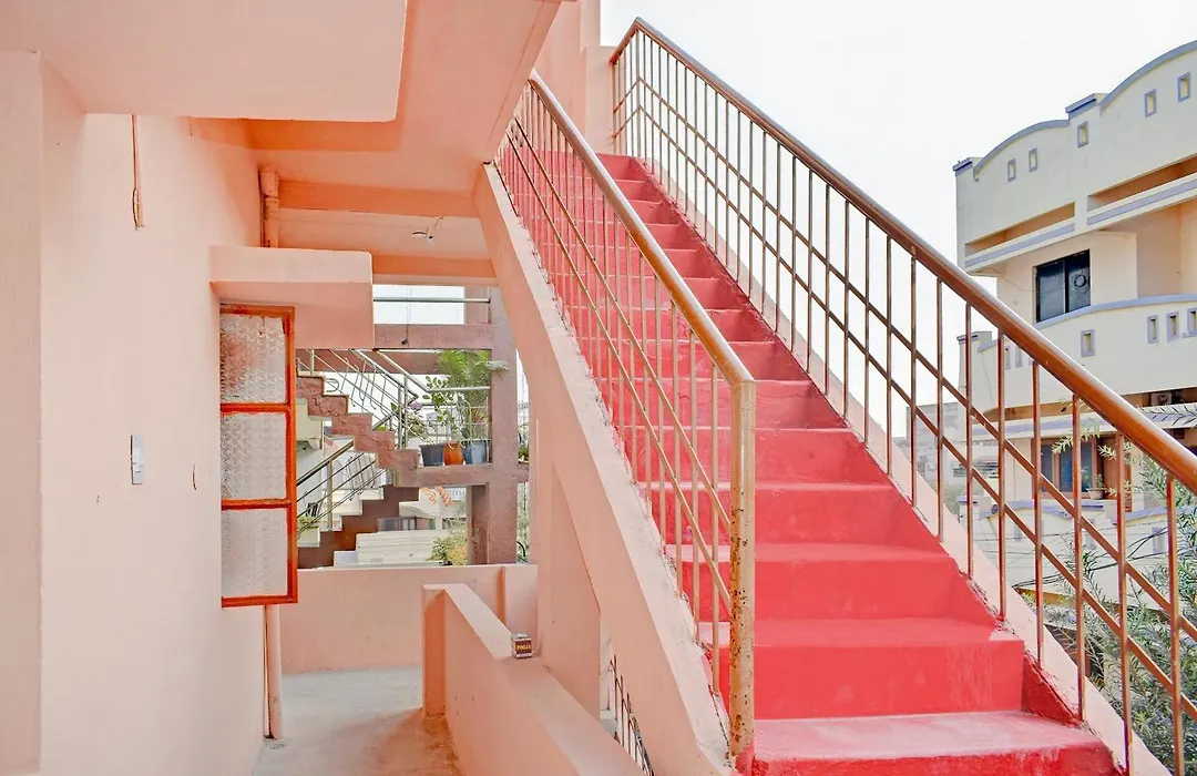 Spot On Hotel Seema Inn-1