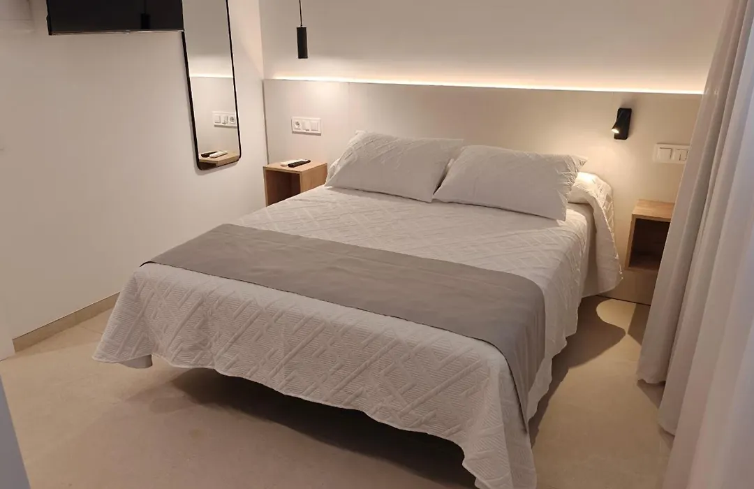 Hostal Manel-1