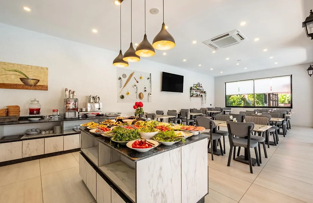 Laristone Suite Spa Hotel-1