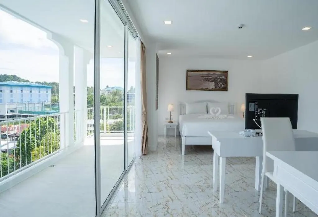 B2 Phuket Premier Hotel-1
