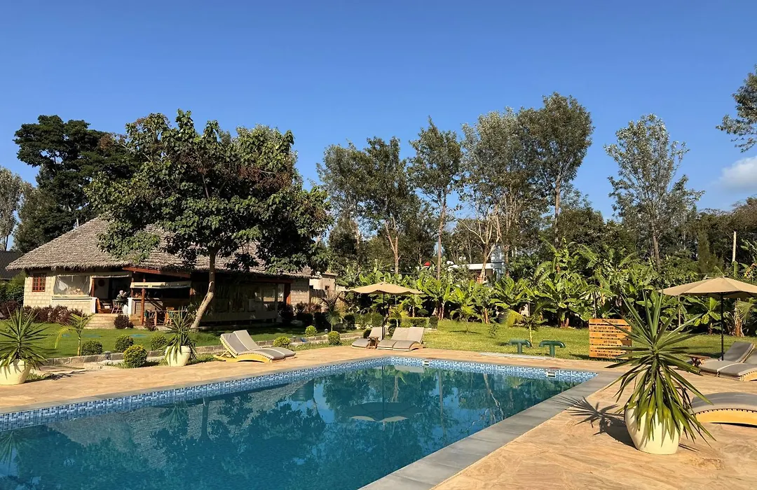 Tanzania Safari Lodge-1