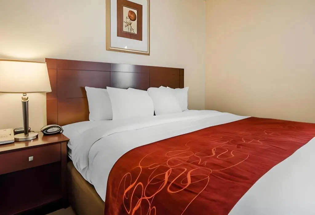 Quality Suites Jeffersonville - Louisville North-1