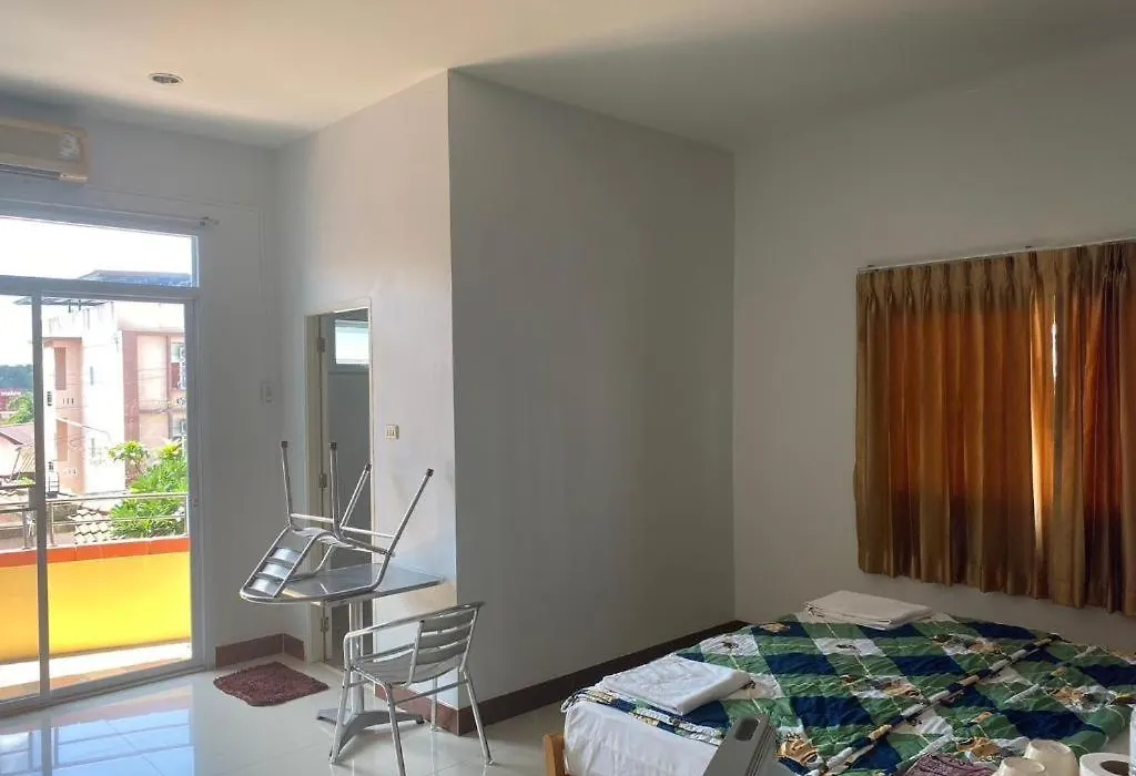 Warina Place Hotel-1
