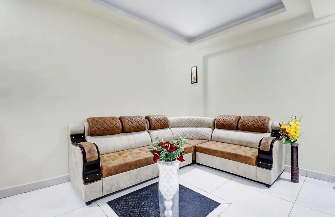 Hotel O Sri Harshitha Grand Near Zudio - Star Bazaar, Kundalhalli Gate-1