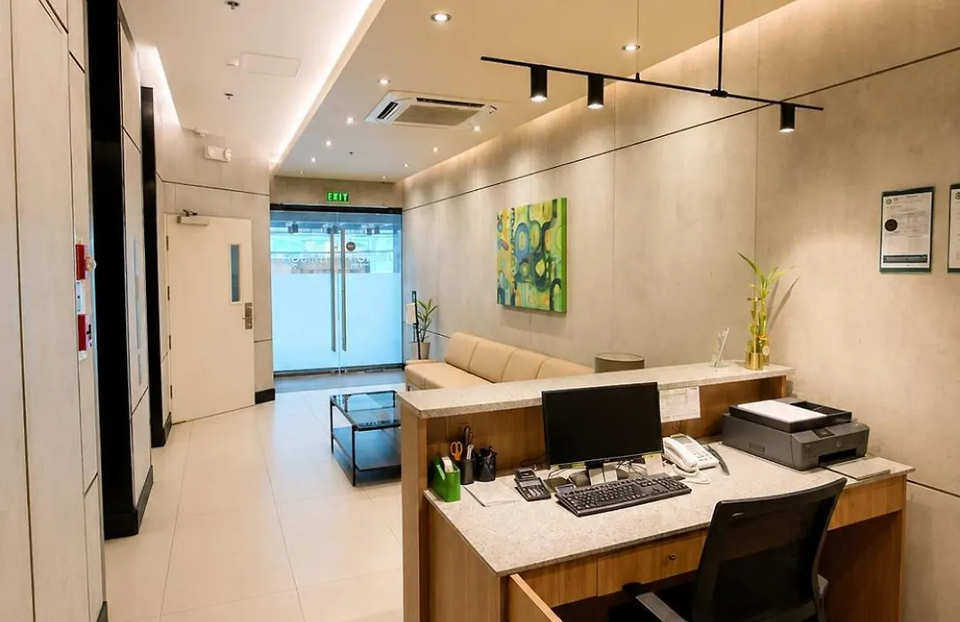 Milton Hotel Makati-1