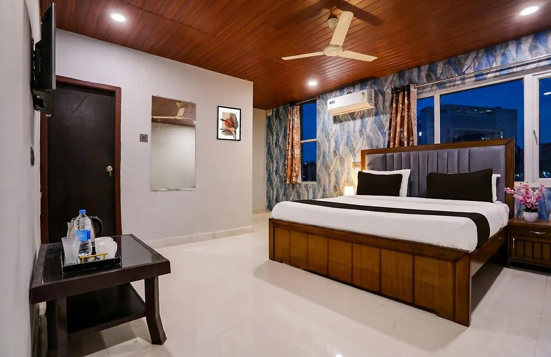 Hotel O Madhapur Vip Hills-1