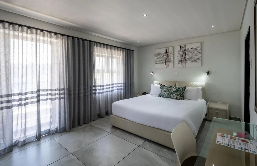 Anew Hotel & Convention Centre Or Tambo Johannesburg-1