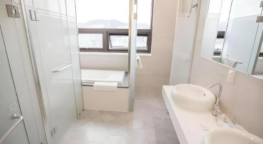 Cs Premier Hotel-1