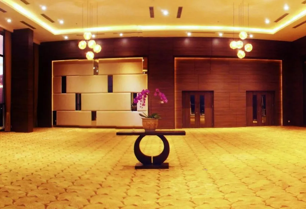 Arch Hotel Bogor-1