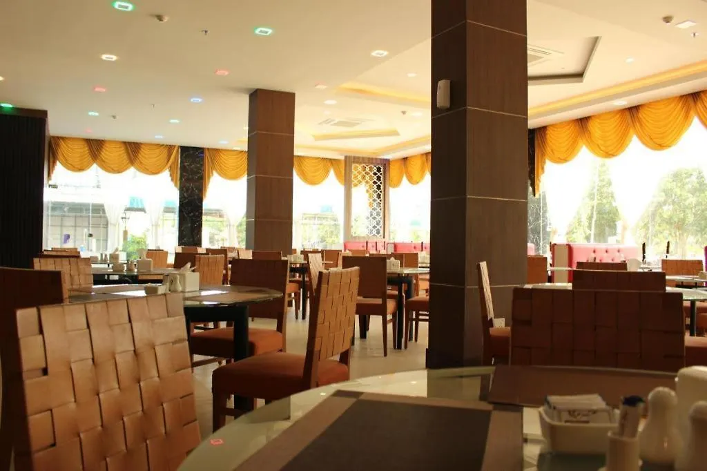 The Golden Bay Hotel Batam-1