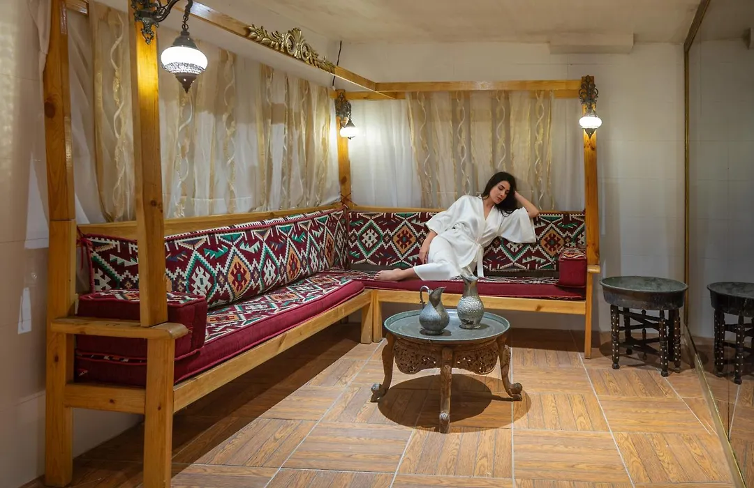 Great Fortune Concept Hotel-1