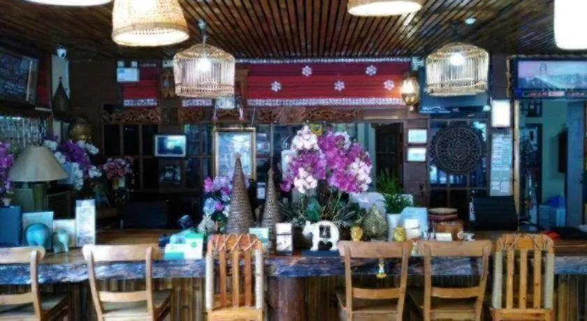Loghome Boutique-1