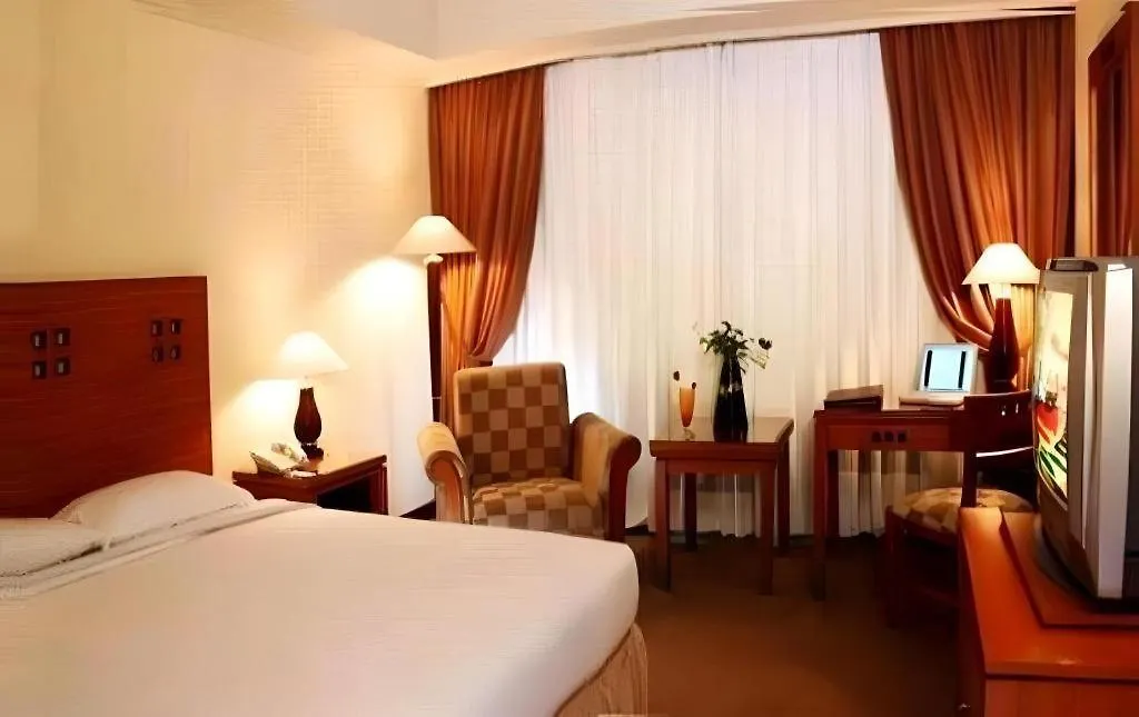 Oasis Amir Hotel-1