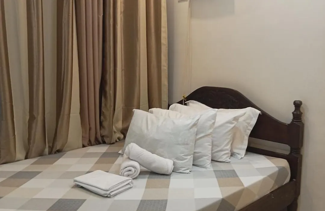 Toto'S House Room Rental-1