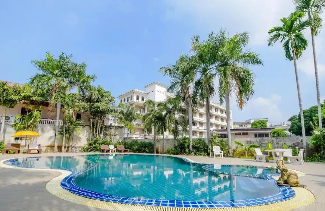 Selina Place Hotel-1
