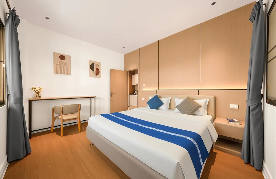 Selina Place Hotel-1