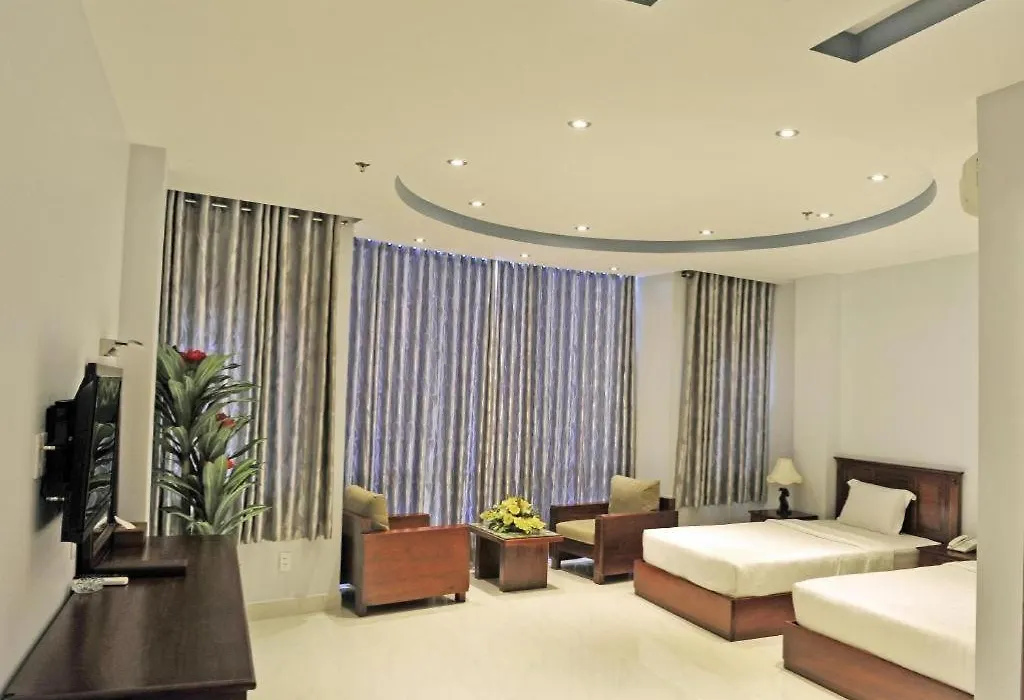 Phoenix Hotel Saigon-1