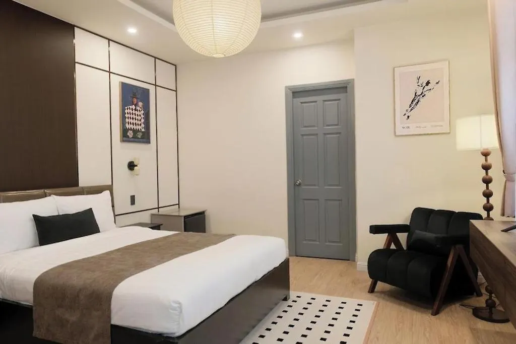 Golden Pearl Hotel-1
