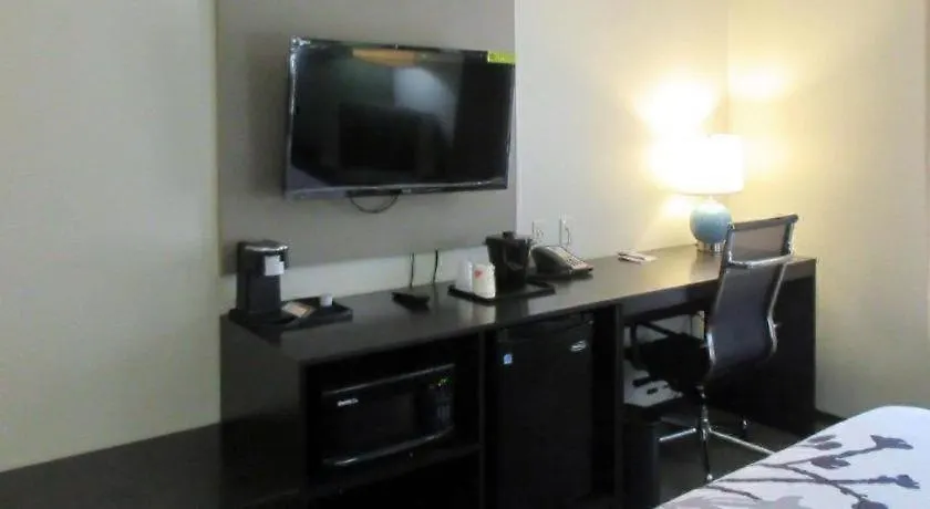 Sleep Inn & Suites Chiloquin-Crater Lake Junction-1