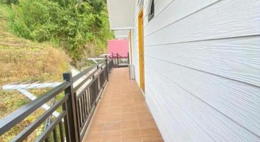 Oyo Home 90688 Kundasang Mount Garden-1