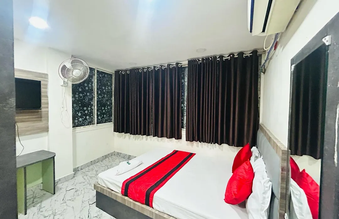 Hotel O Galaxy Guest House-1
