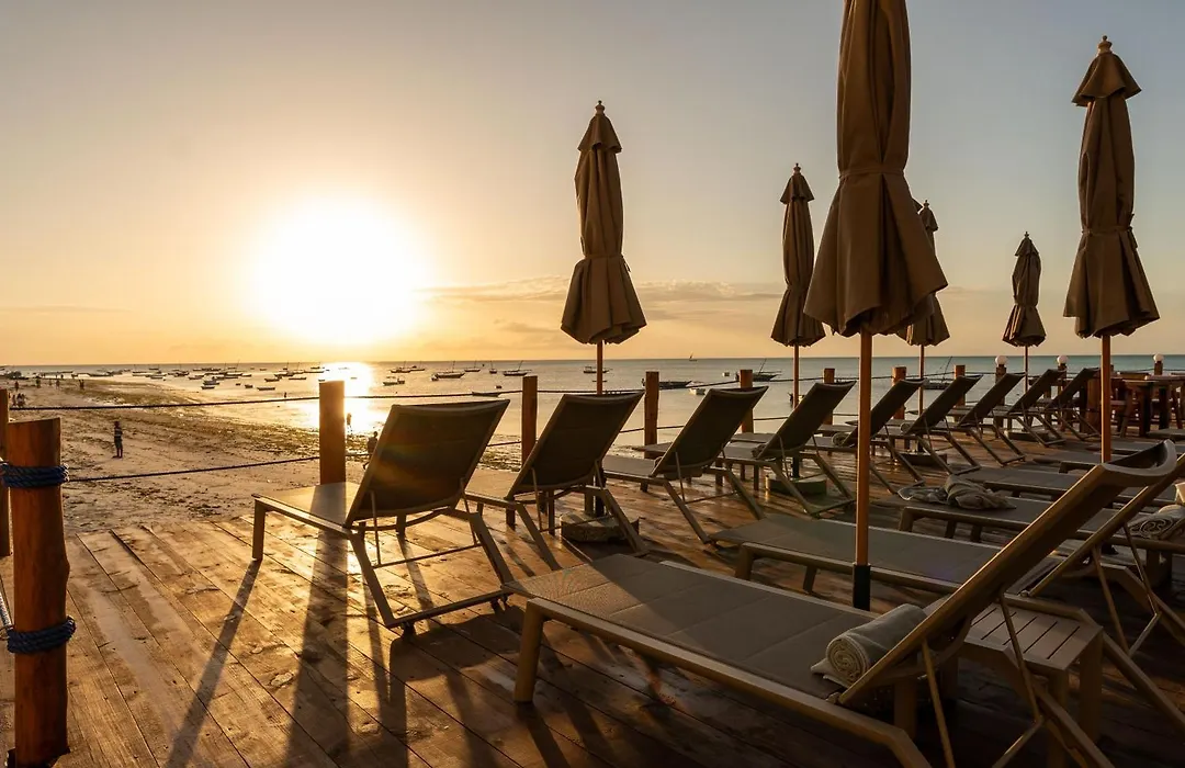 Dhow Beach Boutique Hotel-1