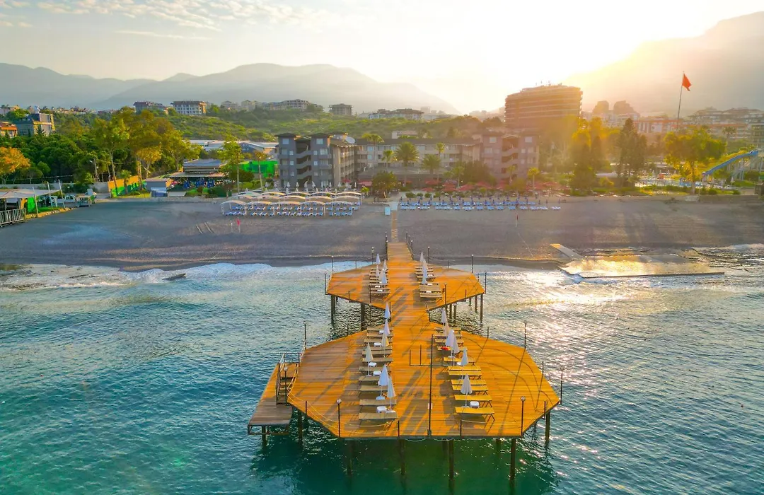 Senza Sunset Beach Hotel-1