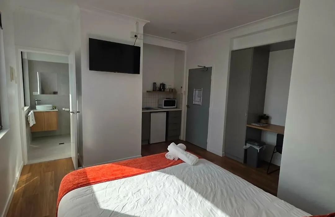 Canterbury Street Apartments-1