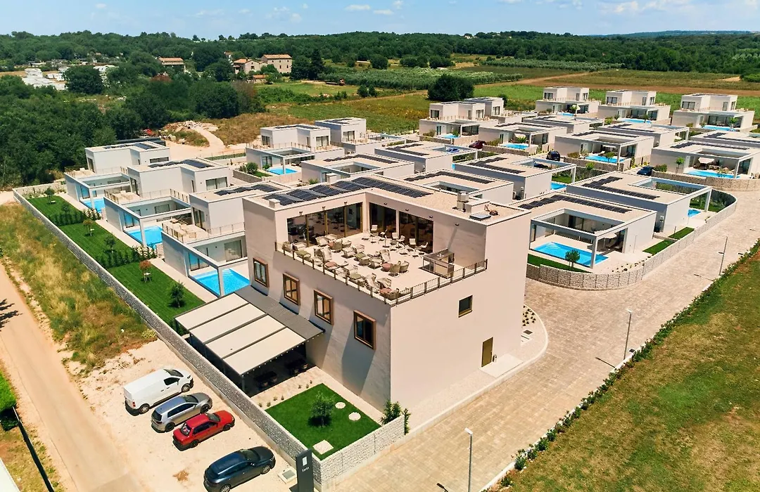 Taria Resort-1