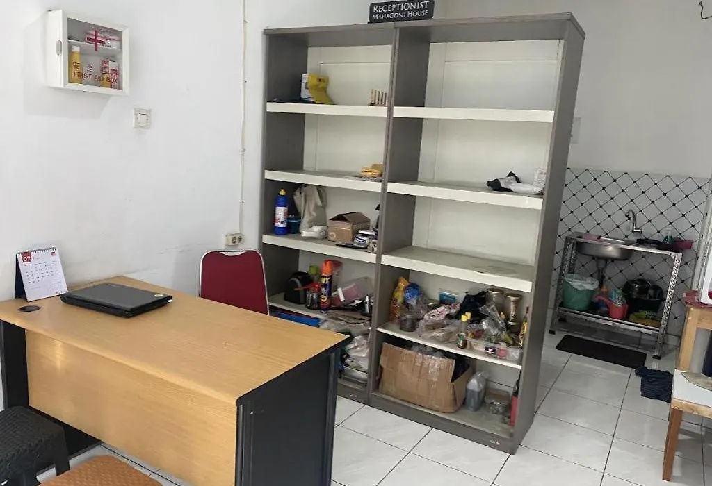 Hotel O Mahagoni House Syariah-1
