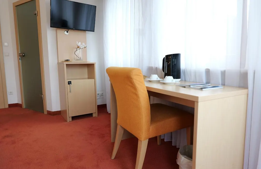Hotel Allee 25-1