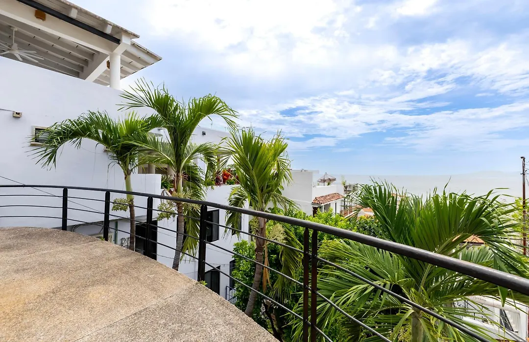 Raices Nomadas Boutique Hotel Vallarta-1