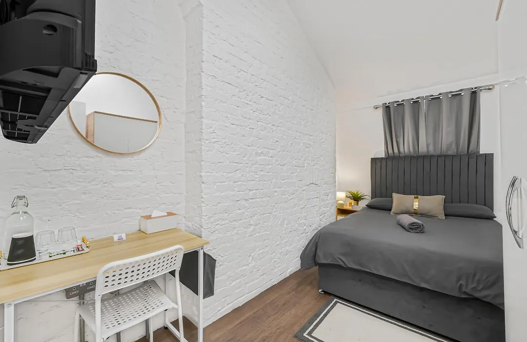 Ample London City - Shoreditch-1