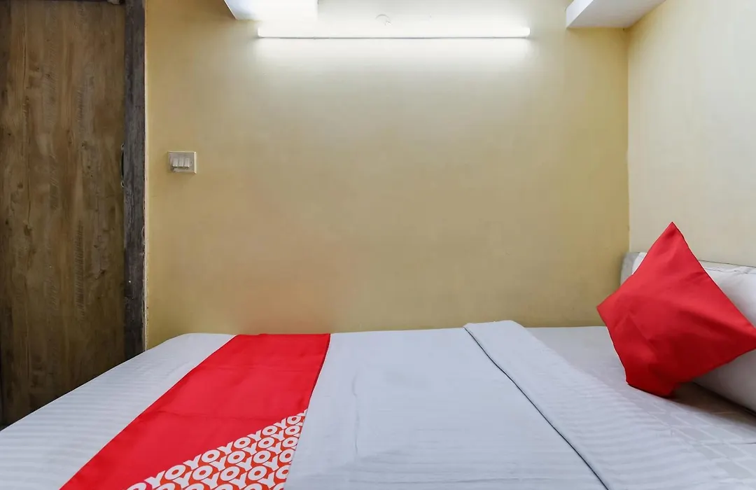 Hotel O A One Guest House New Market-1