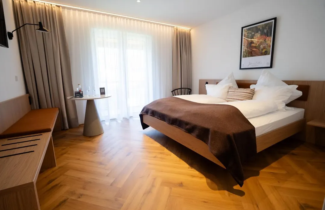 Das Exter - modernes Self Check-in Hotel am Chiemsee-1