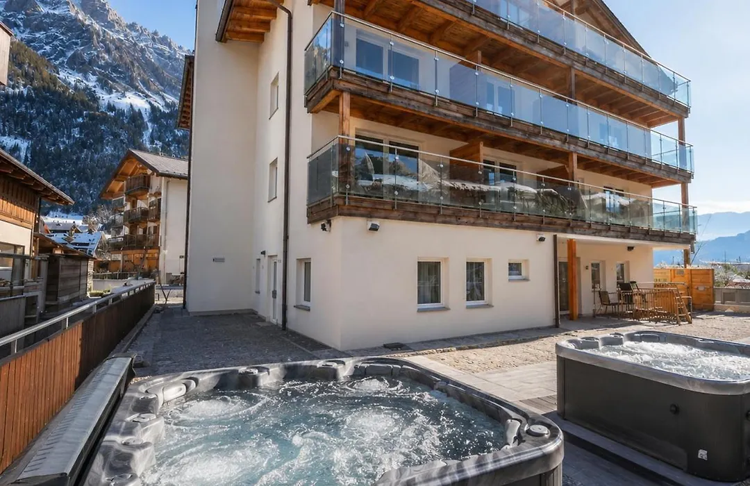 Black Summit Samnaun Boutique Hotel-1