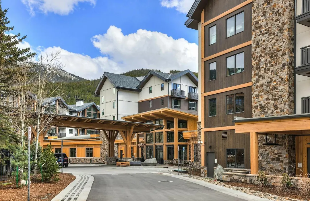 Kindred Resort, A Rockresort-1