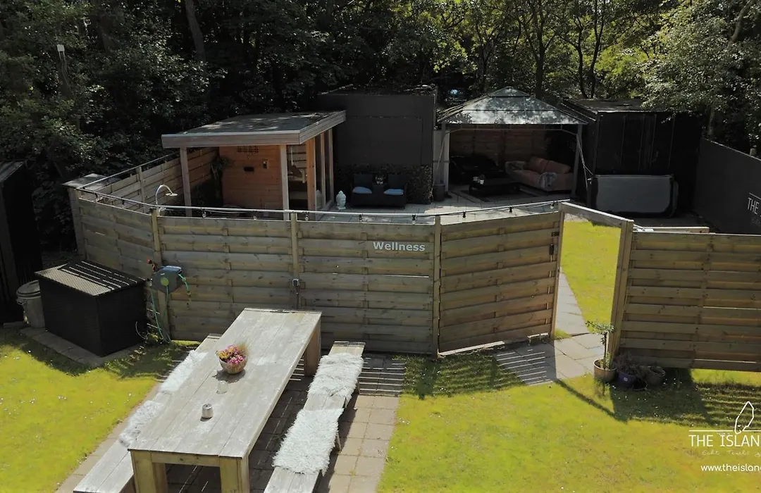 Theislandlife Texel B&B - Wellness, Sauna, Jacuzzi, Massage-1