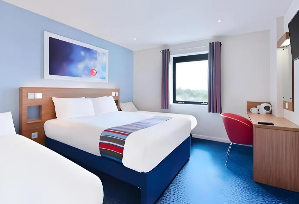 Travelodge Leatherhead-1