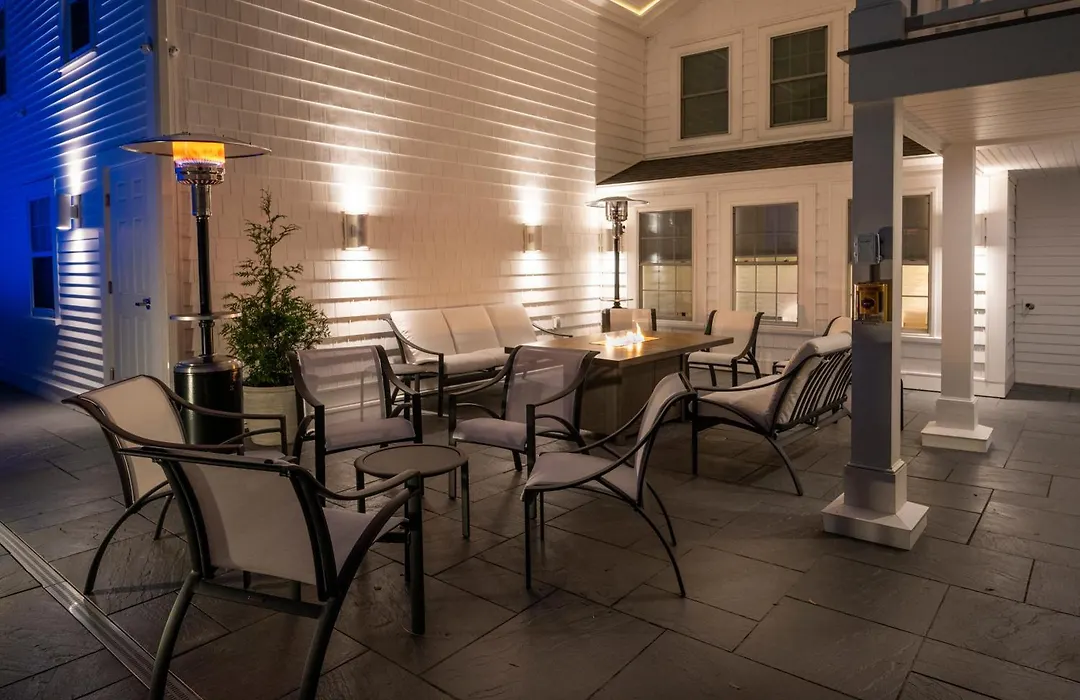 York Harbor Inn-1